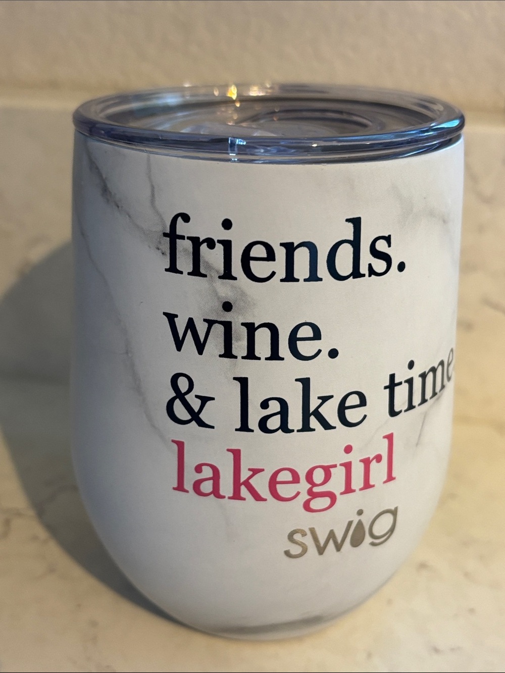 Swig Lakegirl Marble Insulated Wine Tumbler - Pink & White